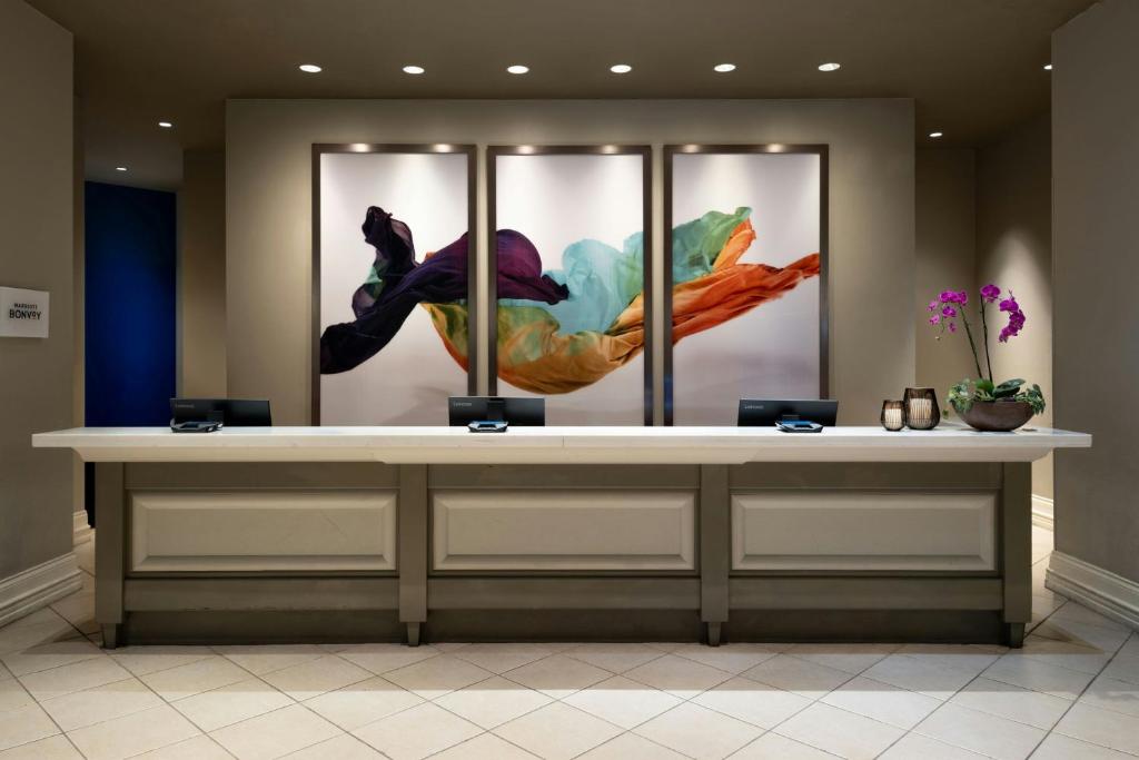 Renaissance Tampa International Plaza Hotel photo 3