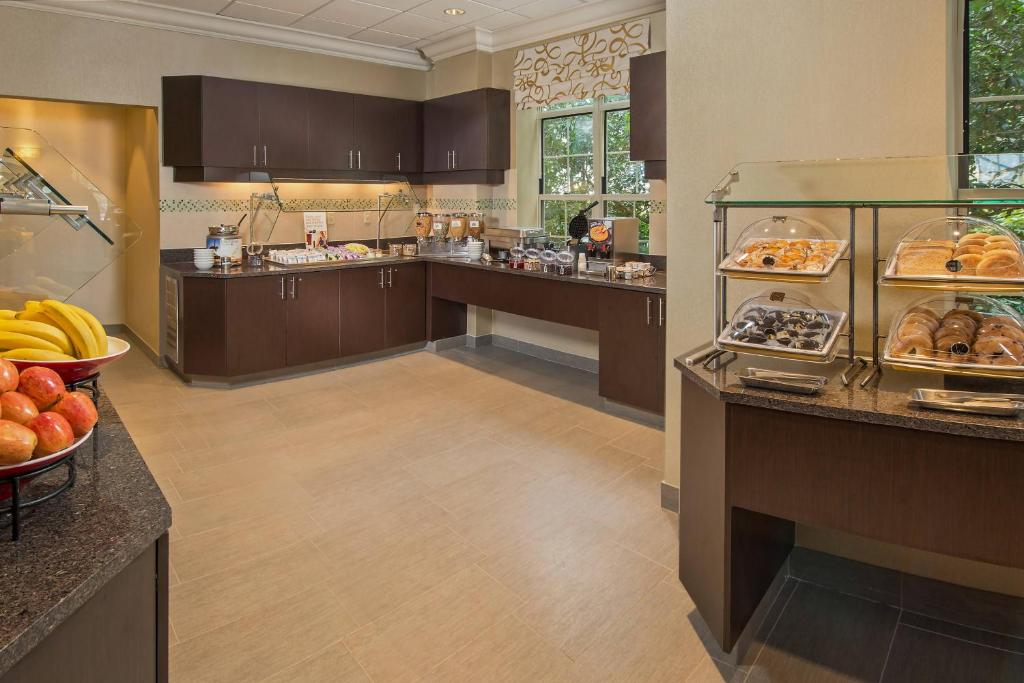 Residence Inn Arlington Rosslyn photo 4