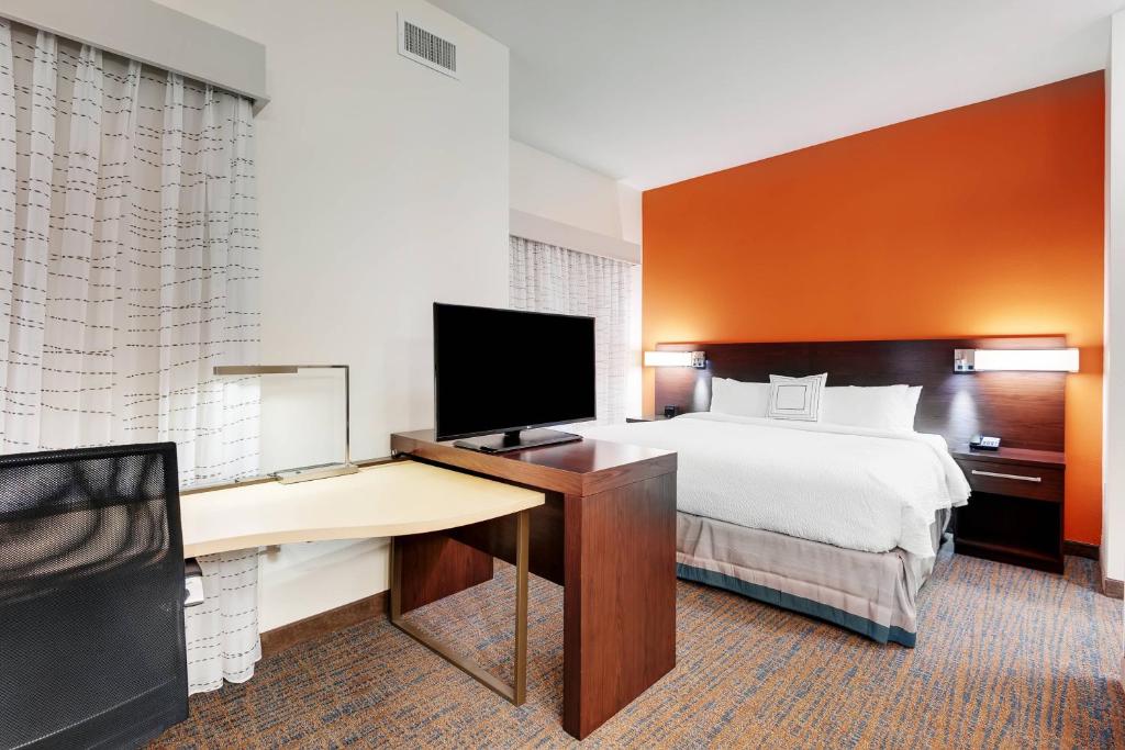 Residence Inn by Marriott Austin Airport photo 2
