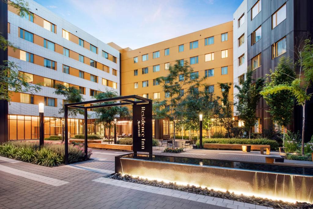 Residence Inn by Marriott Portland Downtown/Pearl District, photo 1
