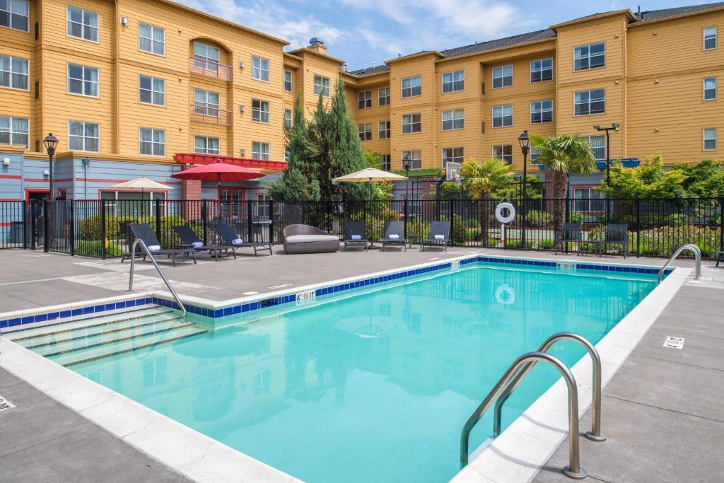 Residence Inn by Marriott Portland North, photo 1