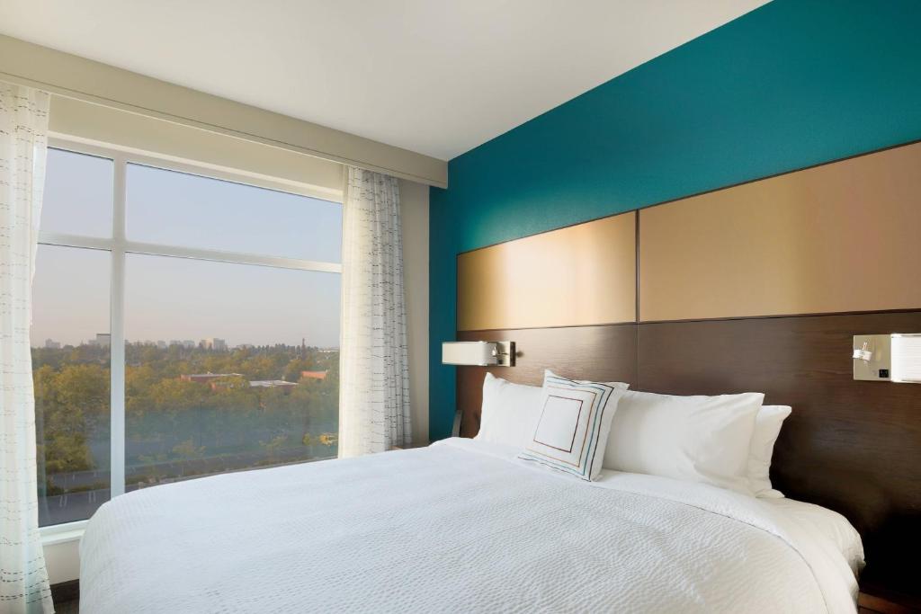 Residence Inn by Marriott San Jose Airport photo 2