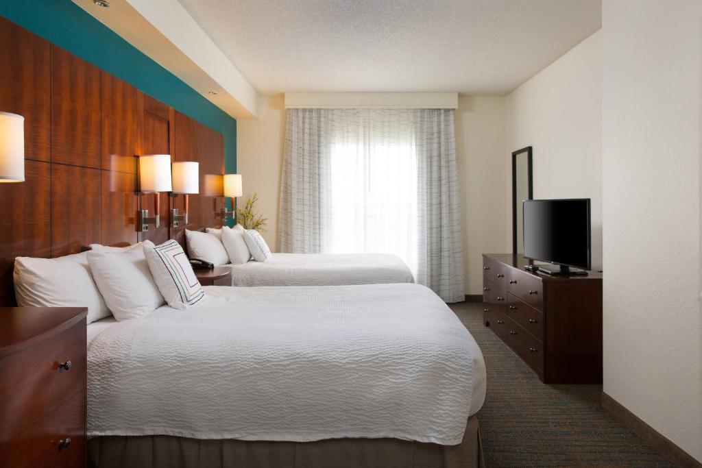 Residence Inn Kansas City Airport photo 2