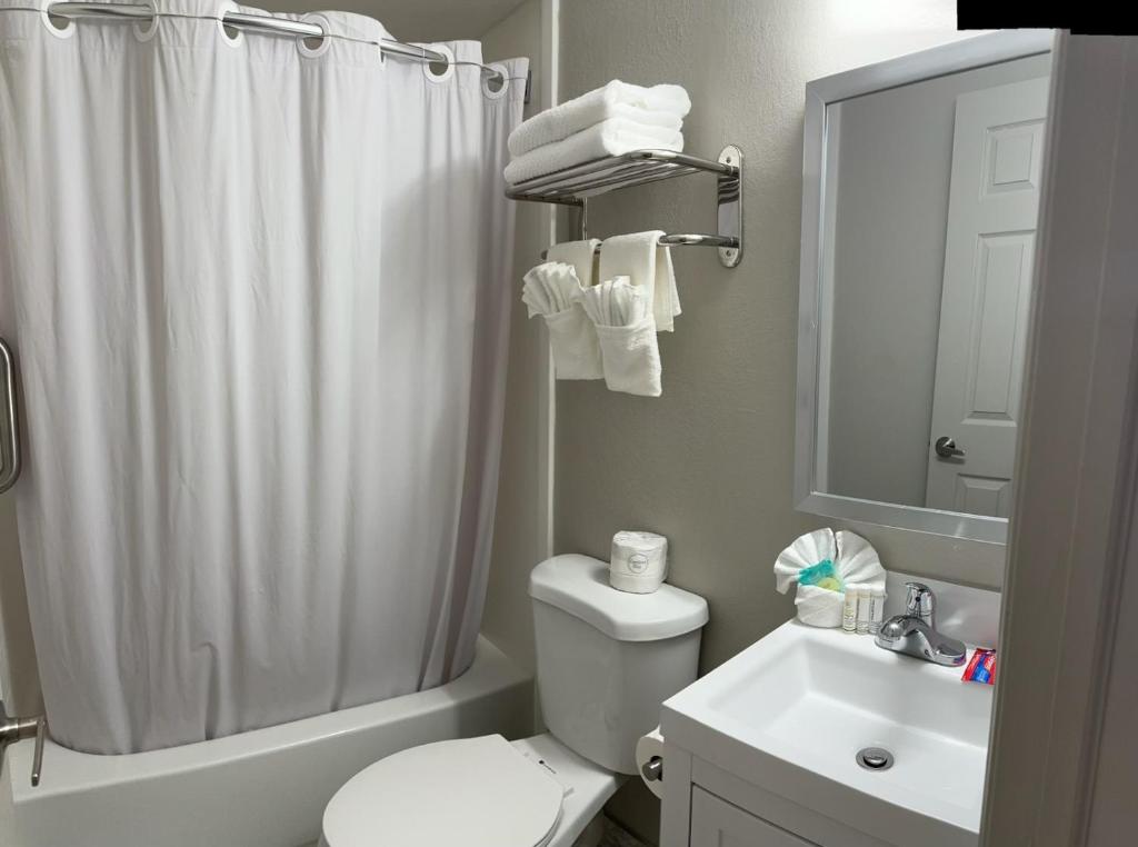 Ritz Motel photo 3