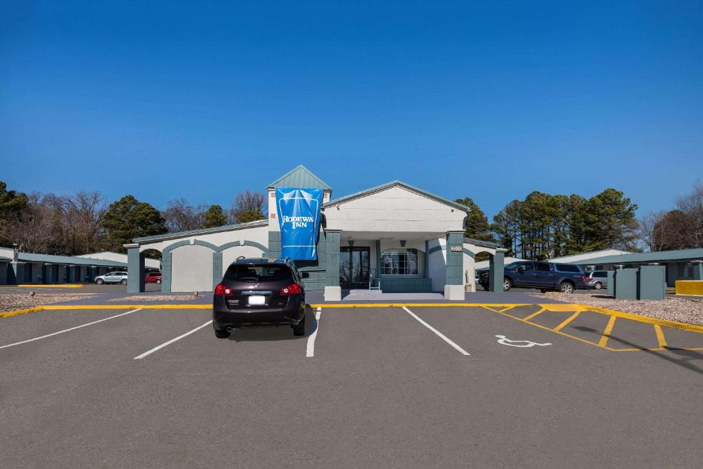 Rodeway Inn Charlotte Airport Area, photo 1
