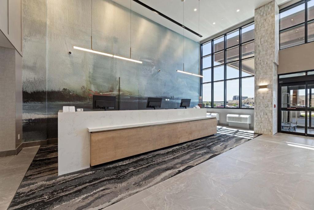 Sandman Signature Dallas Las Colinas Hotel & Suites photo 4