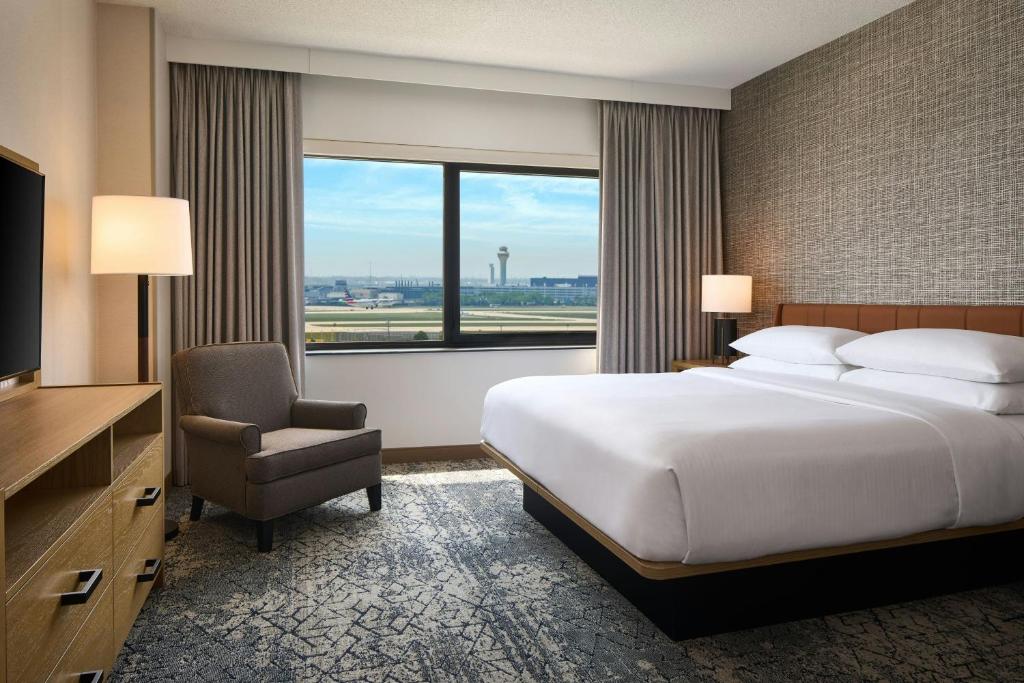 Sheraton Suites Chicago O'Hare, photo 1