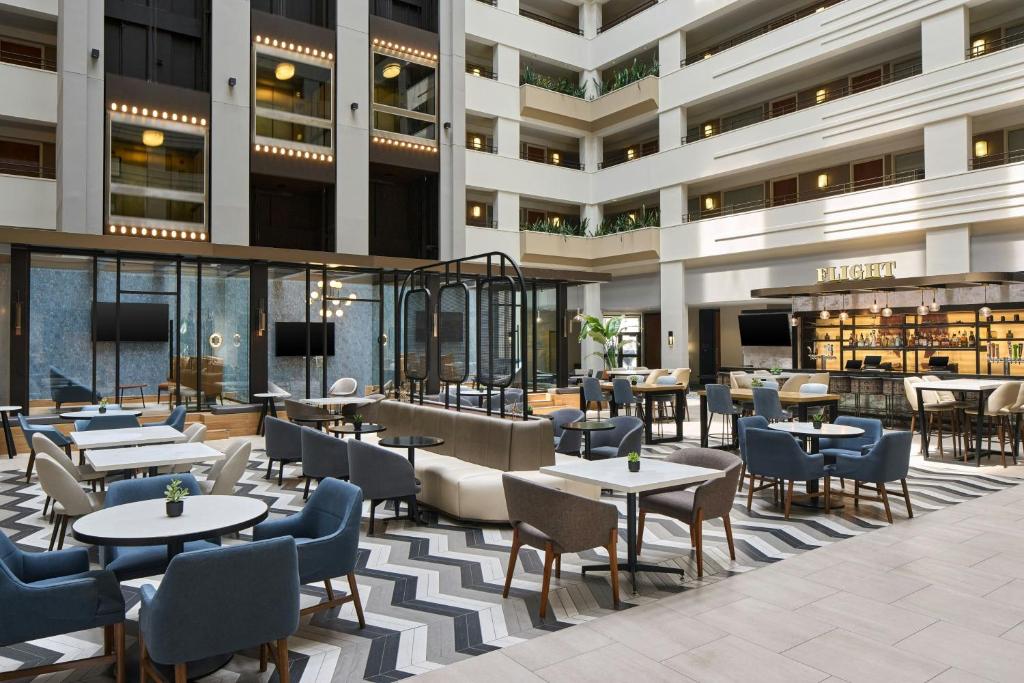 Sheraton Suites Chicago O'Hare photo 4