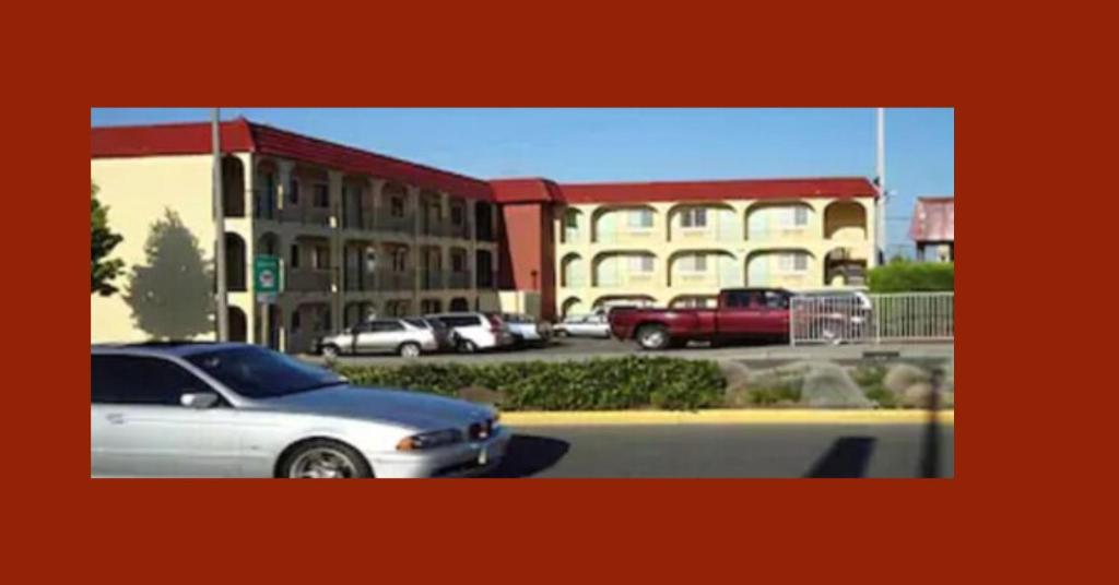 Skyway Inn - Seatac, photo 1
