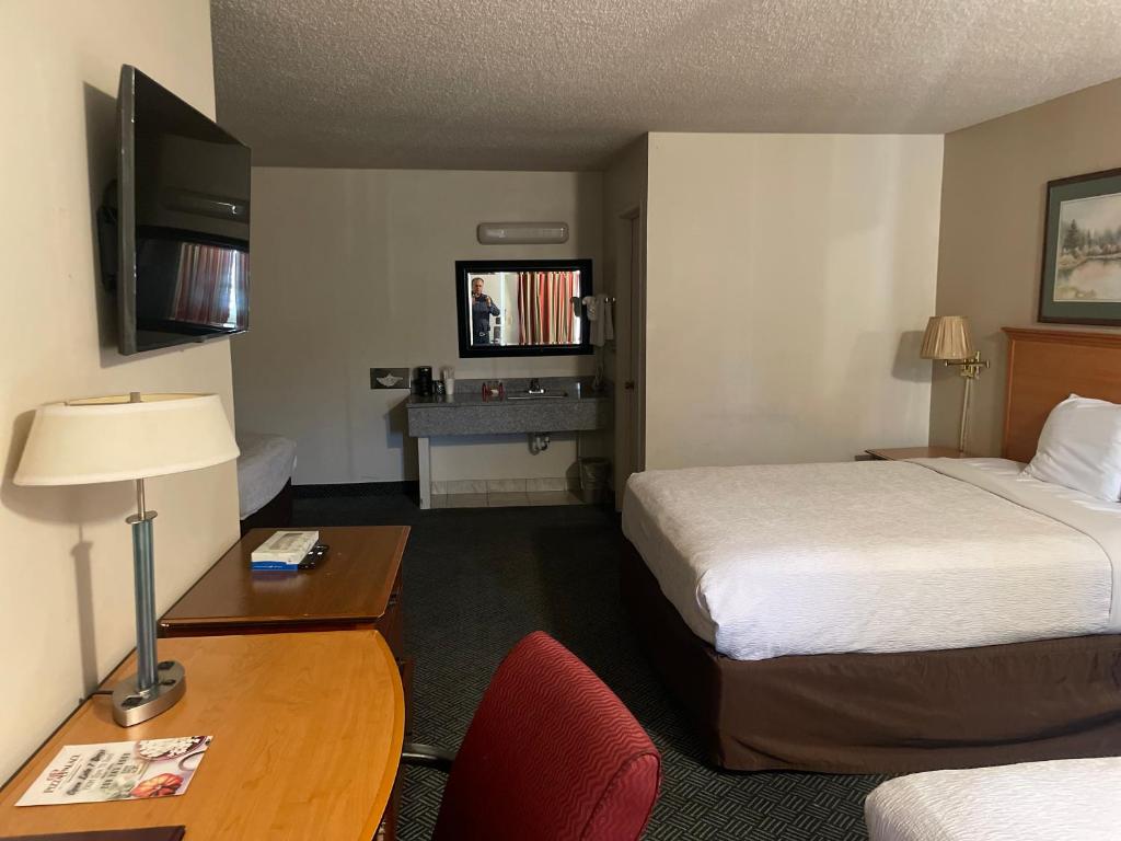 Skyway Inn - Seatac photo 4