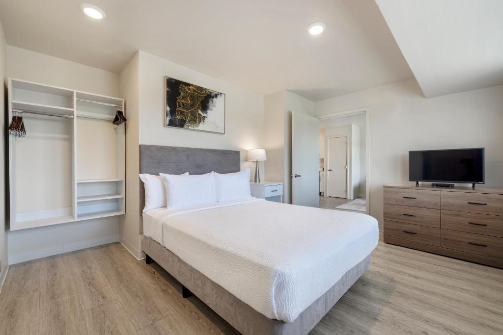 Soka Suites Dallas - Las Colinas photo 2