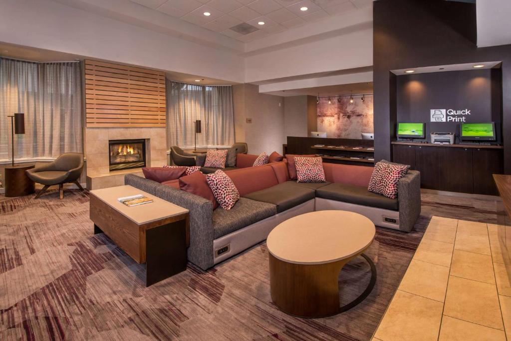 Sonesta Select Arlington Rosslyn photo 4