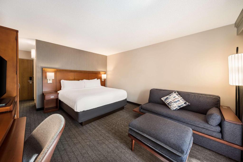 Sonesta Select San Jose Airport, photo 1