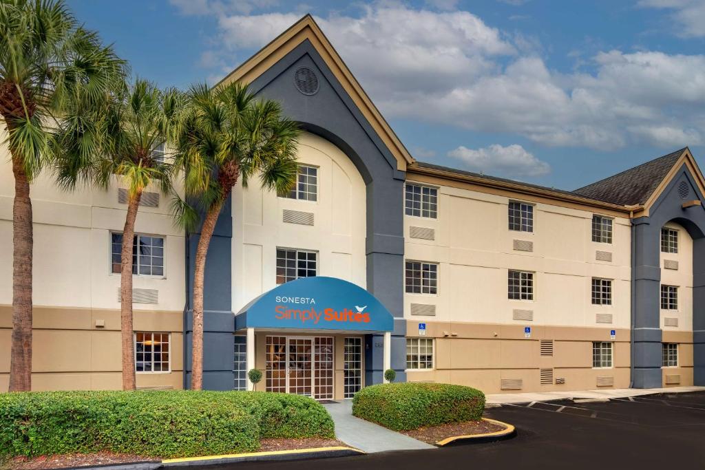 Sonesta Simply Suites Miami Airport Doral, photo 1