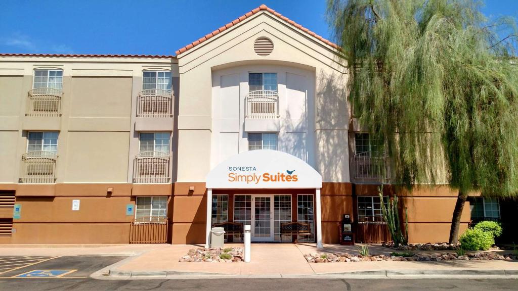 Sonesta Simply Suites Phoenix Tempe, photo 1