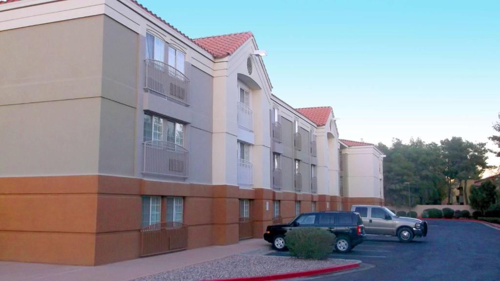 Sonesta Simply Suites Phoenix Tempe photo 2