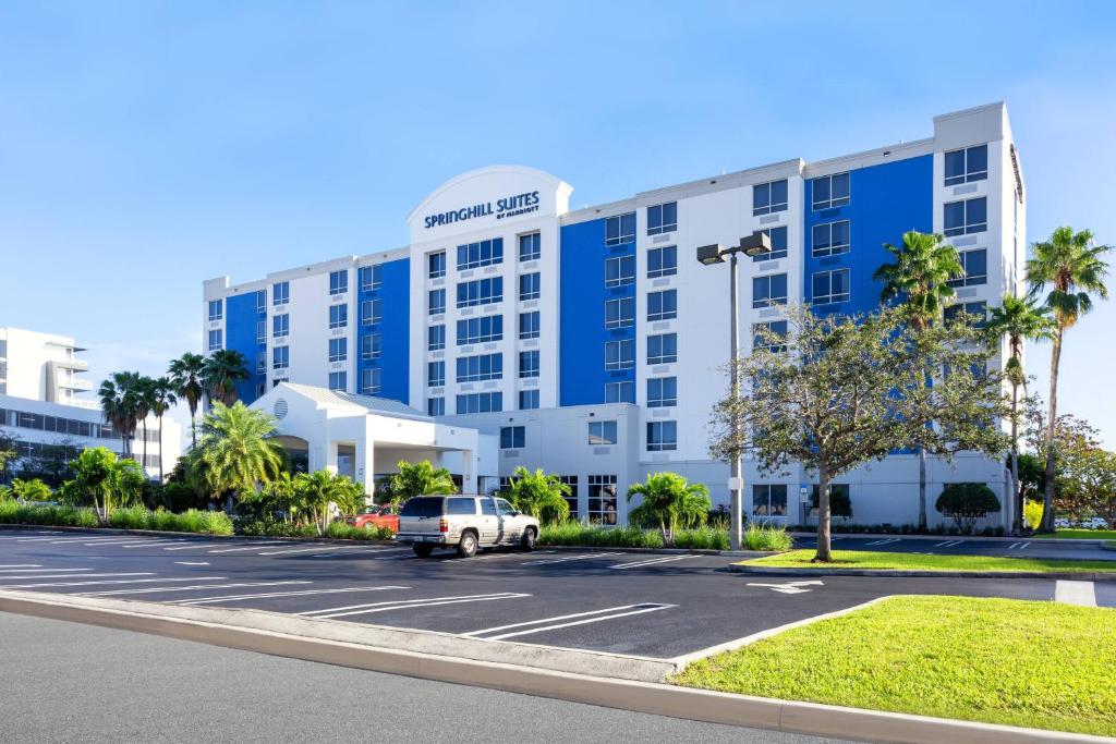 SpringHill Suites by Marriott Miami Airport South Blue Lagoon Area, photo 1
