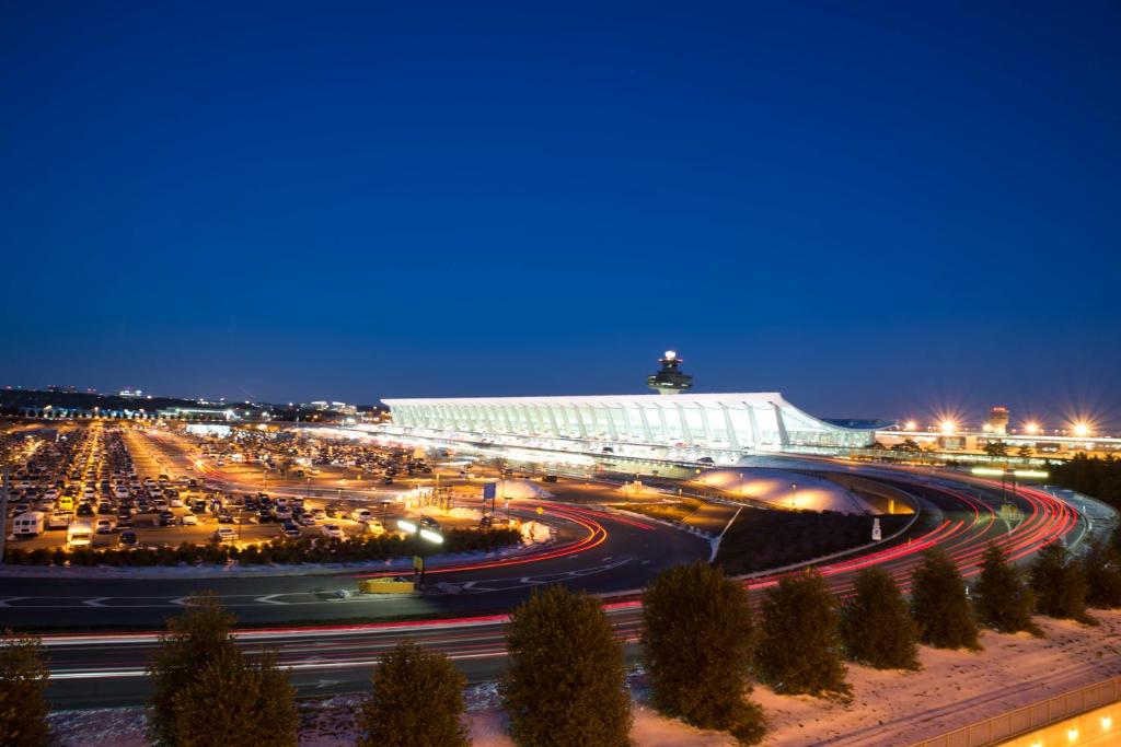 SpringHill Suites Dulles Airport photo 4