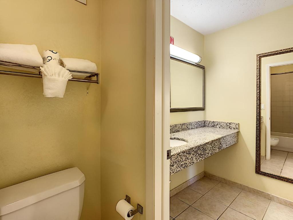 Stayable Orlando at Florida Mall photo 3