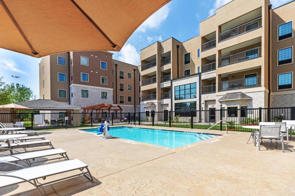 Staybridge Suites - Houston IAH Airport East by IHG photo 4
