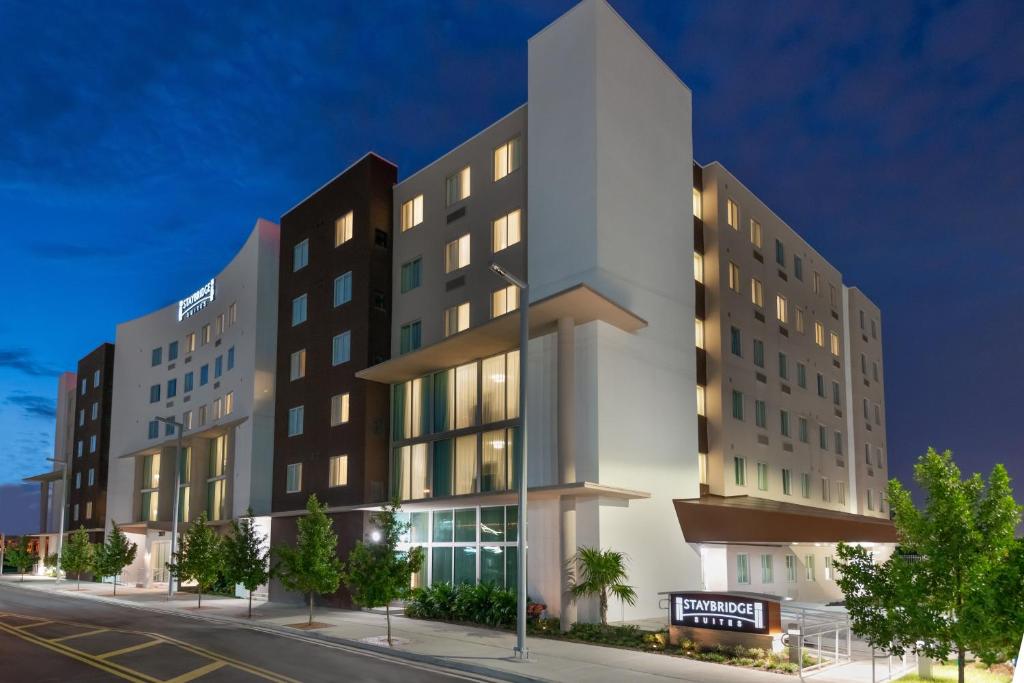 Staybridge Suites - Miami International Airport by IHG, photo 1
