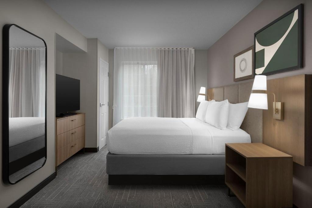 Staybridge Suites Raleigh-Durham Airport-Morrisville by IHG photo 2