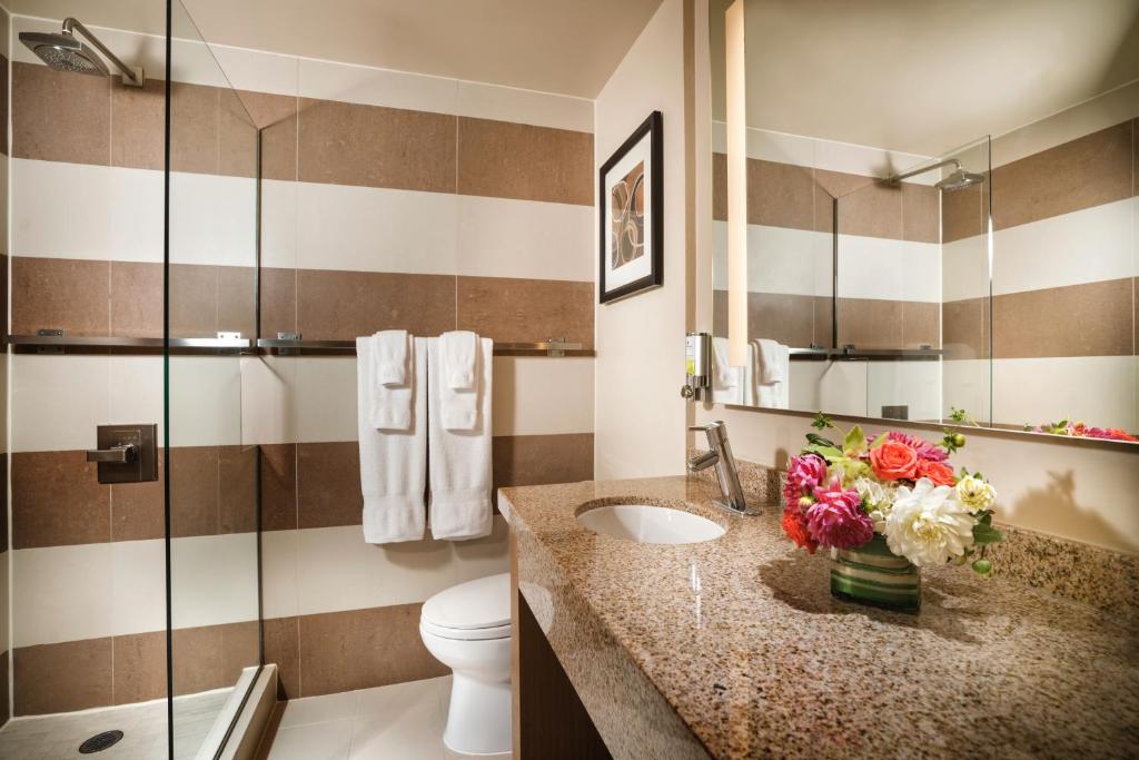 Staypineapple, Hotel Rose, Downtown Portland photo 3
