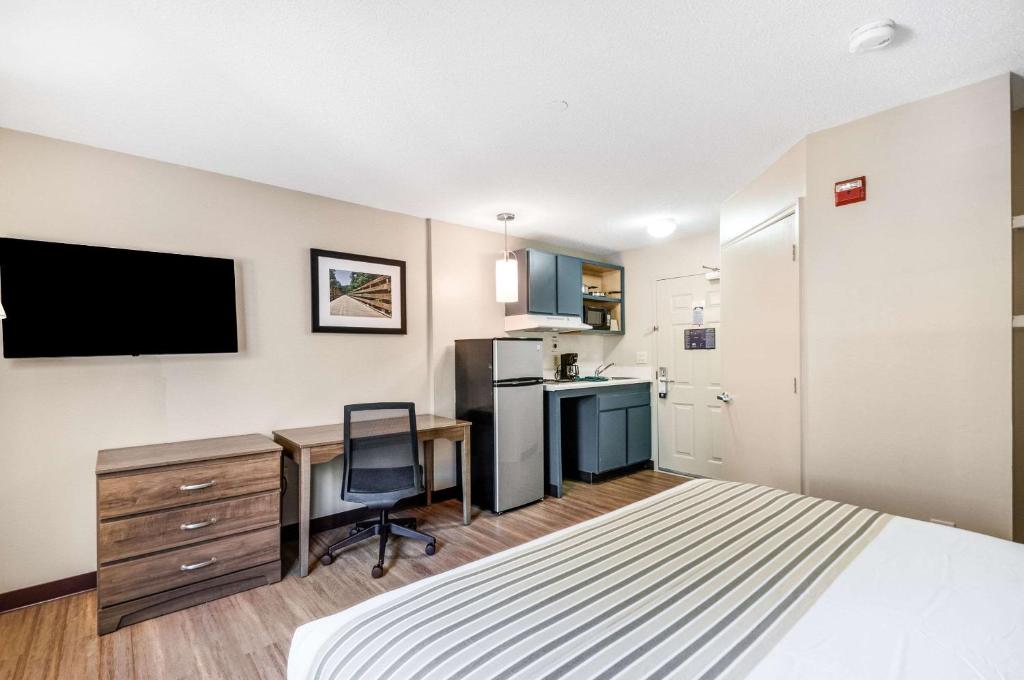 Suburban Studios Sterling - Washington Dulles photo 4