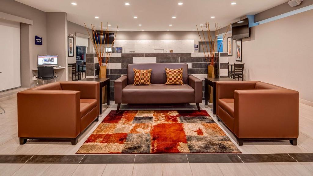 SureStay Plus Hotel by Best Western Humble photo 4