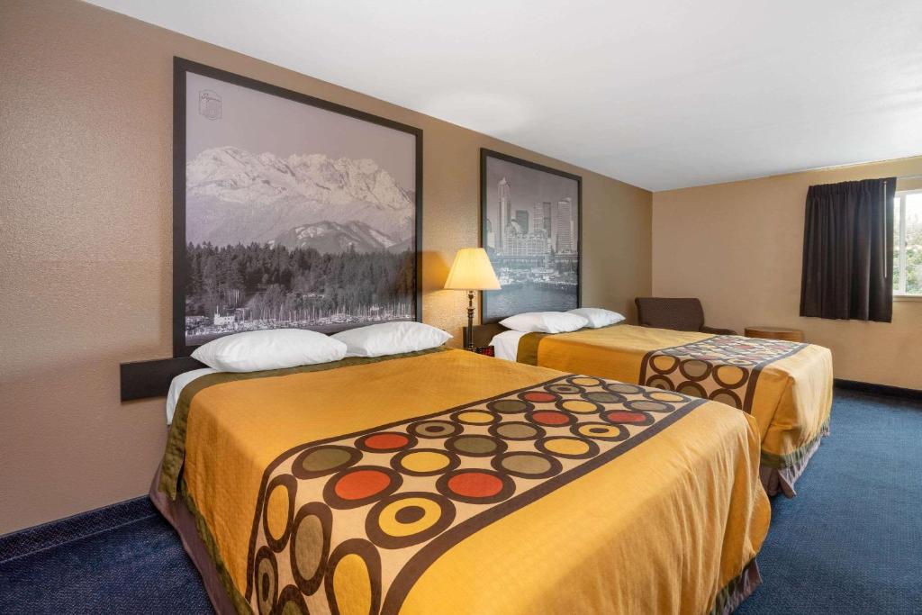 Sutton Suites Hotel photo 2