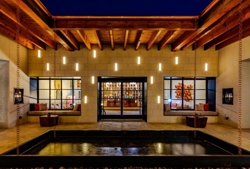 Texican Court, by Valencia Hotel Collection, photo 1