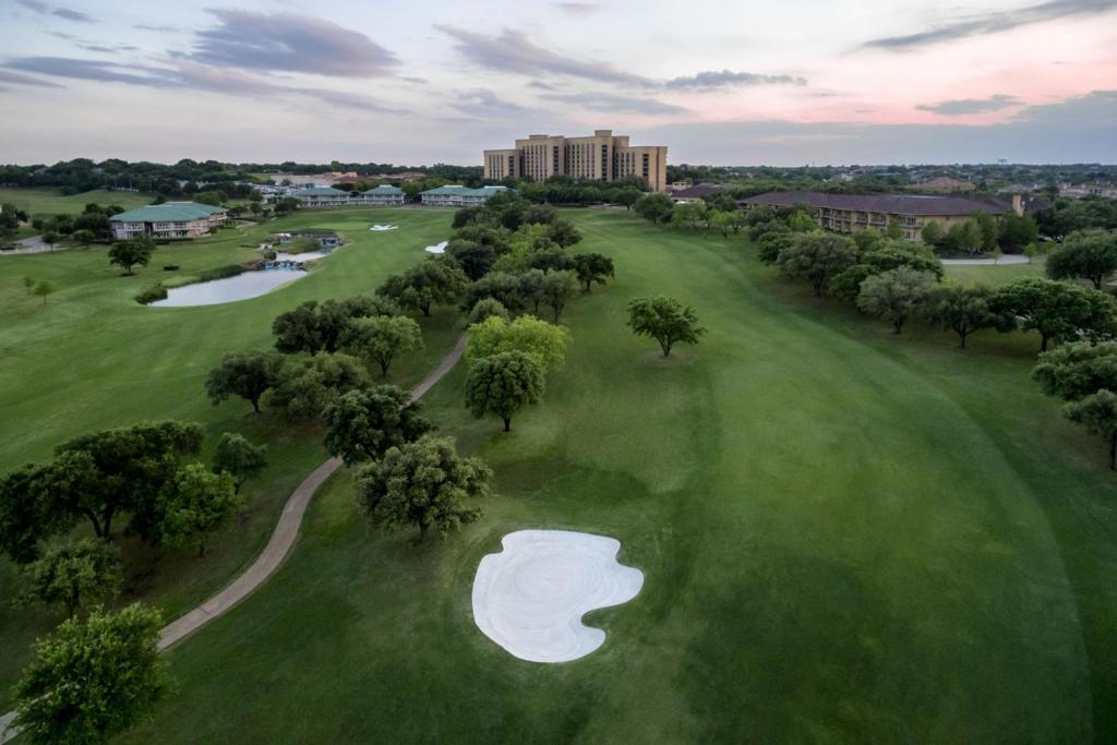 The Ritz-Carlton Dallas, Las Colinas, photo 1