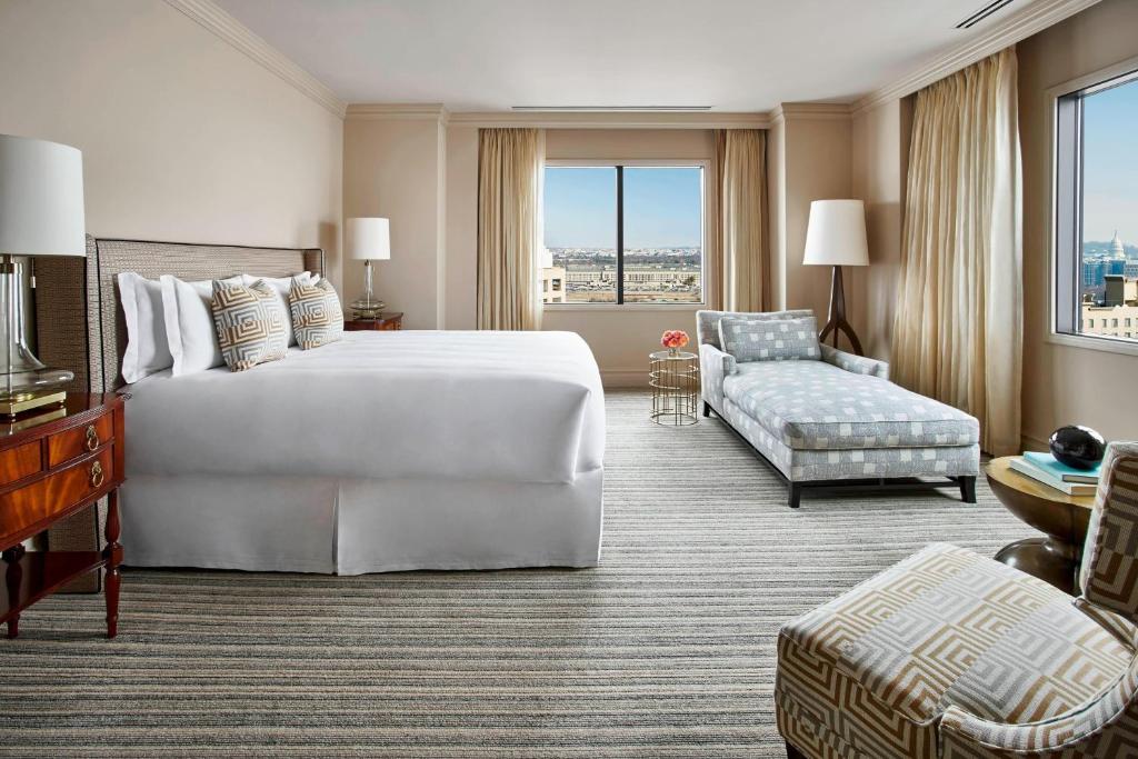 The Ritz Carlton, Pentagon City photo 2