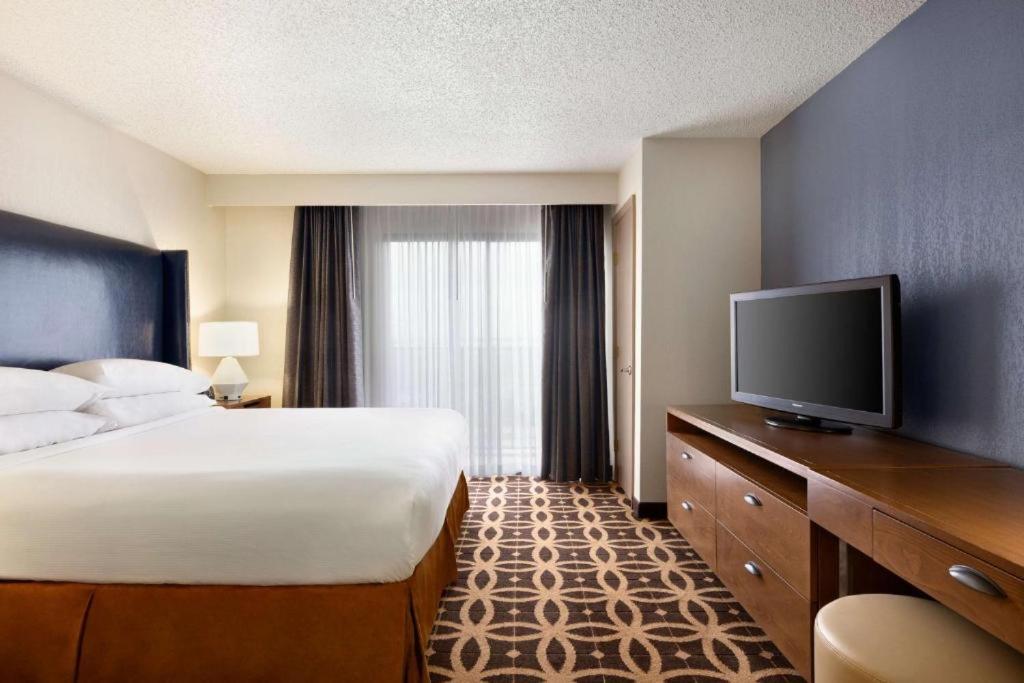 The Signature Suites photo 2
