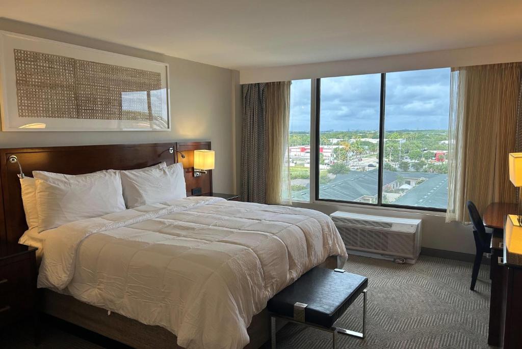 The View Hotel, Trademark Collection by Wyndham photo 2