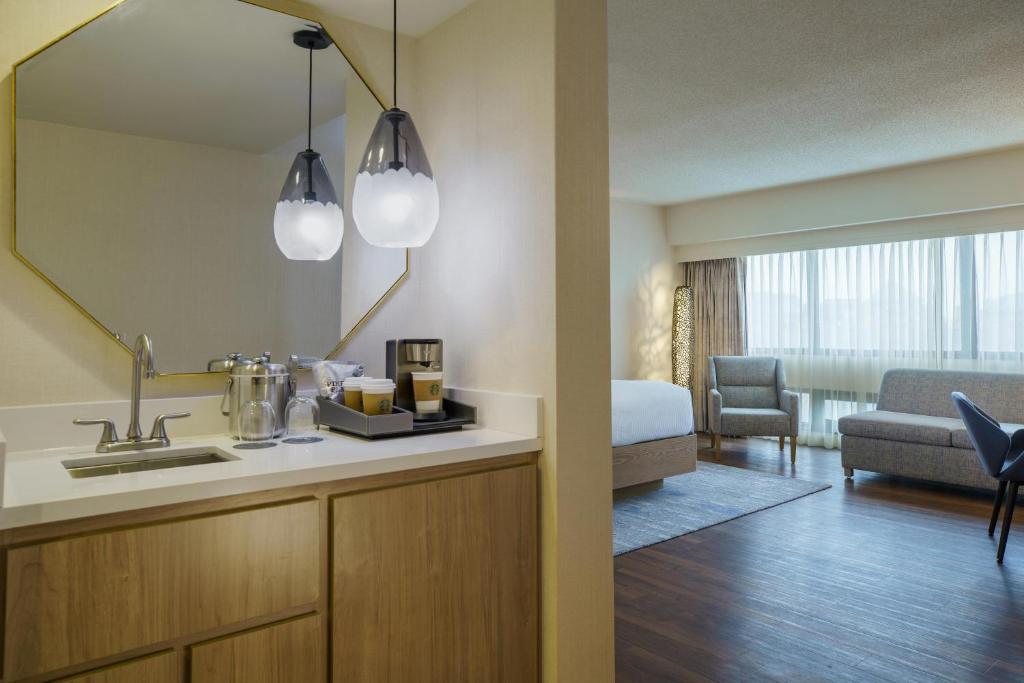 The Westin O'Hare photo 3