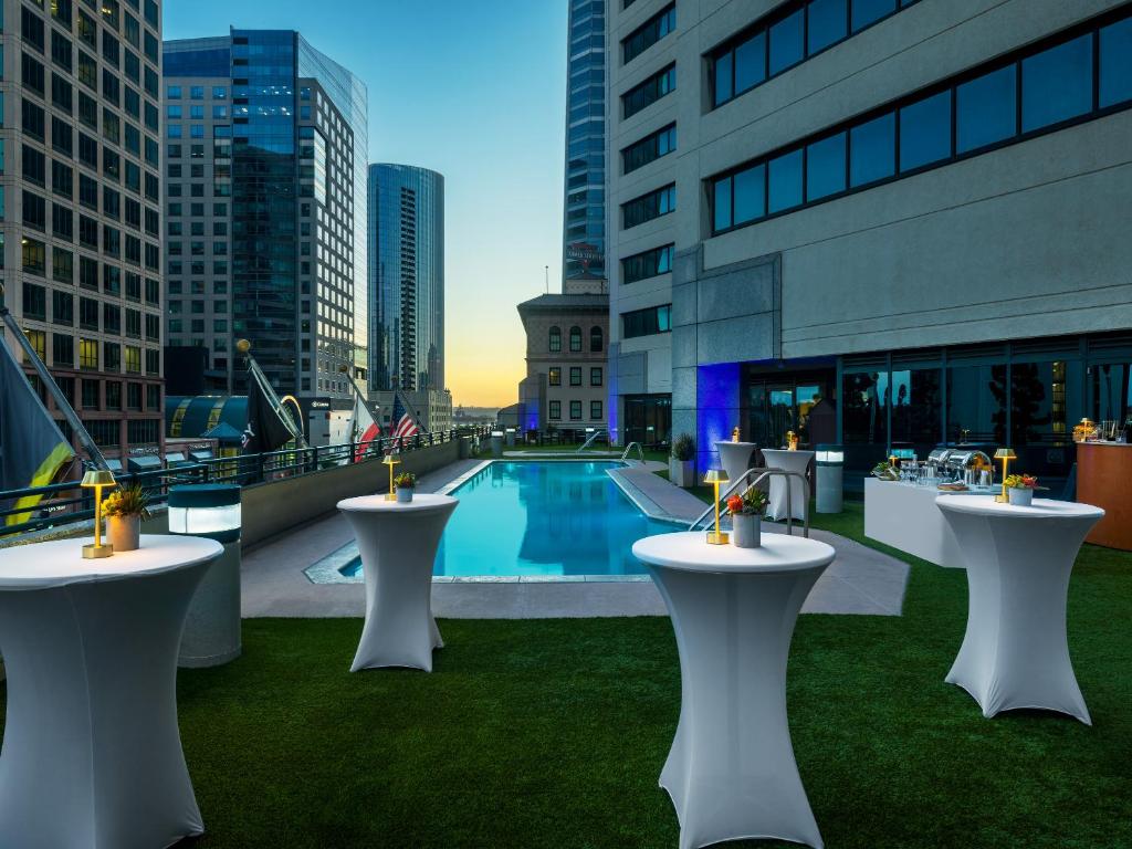 The Westin San Diego Bayview photo 2