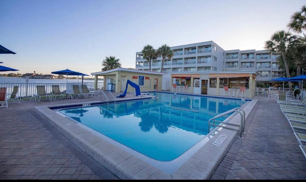 This could be your view every night of your stay!! Cozy, comfy remodeled condo! photo 4