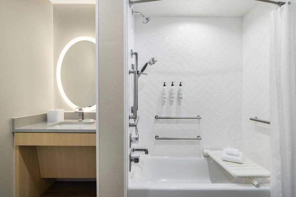 TownePlace Suites by Marriott Humble Intercontinental Airport photo 3