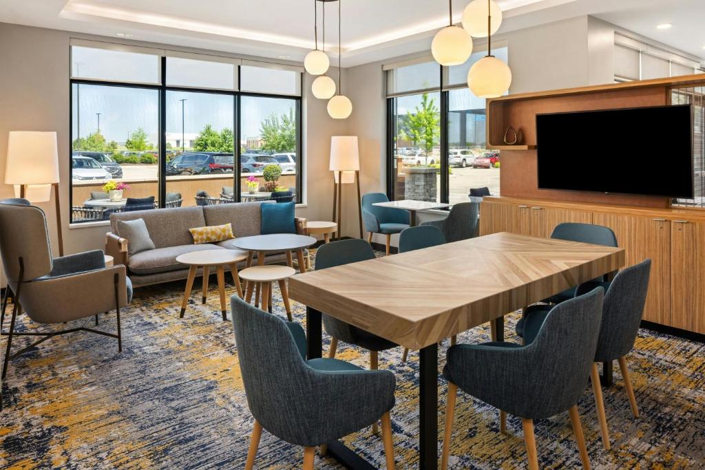 TownePlace Suites by Marriott Minneapolis near Mall of America photo 4