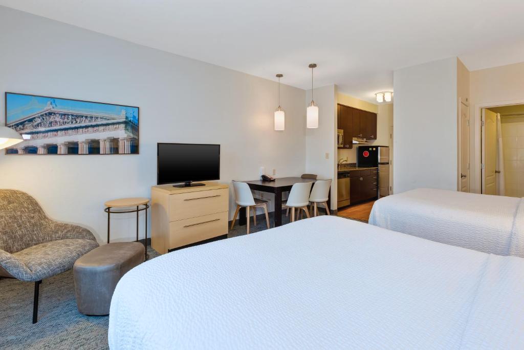 TownePlace Suites by Marriott Nashville Airport photo 2