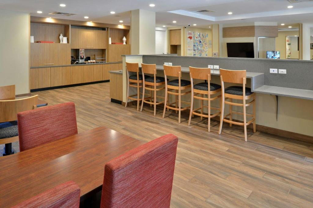 TownePlace Suites by Marriott Raleigh Durham Airport Morrisville photo 3