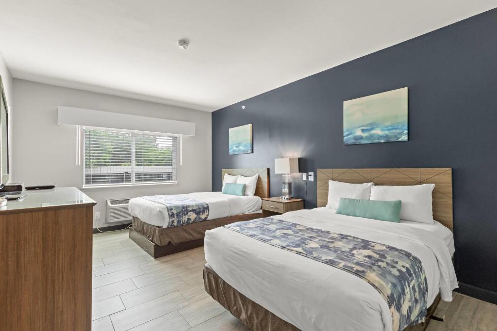 Wingate by Wyndham Humble/Houston Intercontinental Airport photo 2