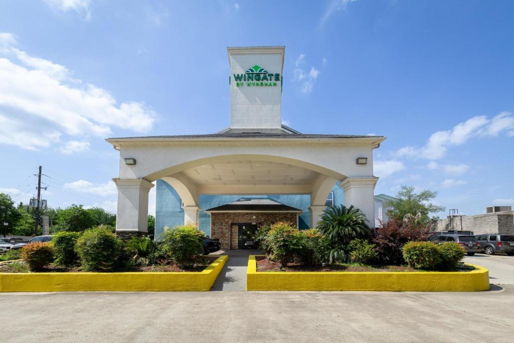 Wingate by Wyndham Humble/Houston Intercontinental Airport photo 4