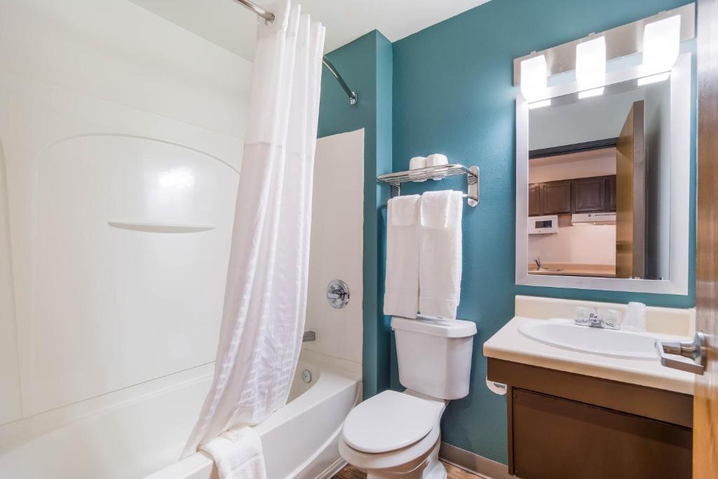 WoodSpring Suites Nashville Airport photo 3