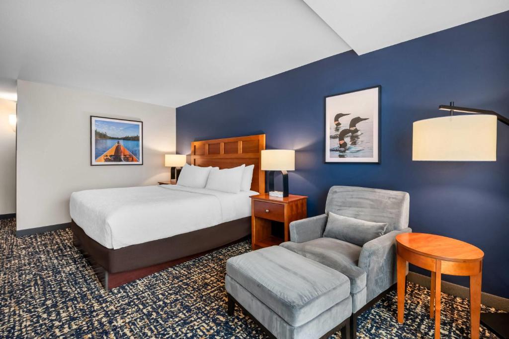 Wyndham Bloomington - Mall of America photo 2