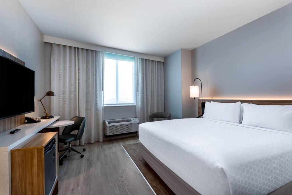 Wyndham Garden Miami International Airport photo 2
